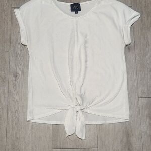 W5 White Tie-Front Short Sleeve Top